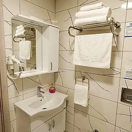 Deniz Istanbul Hotel